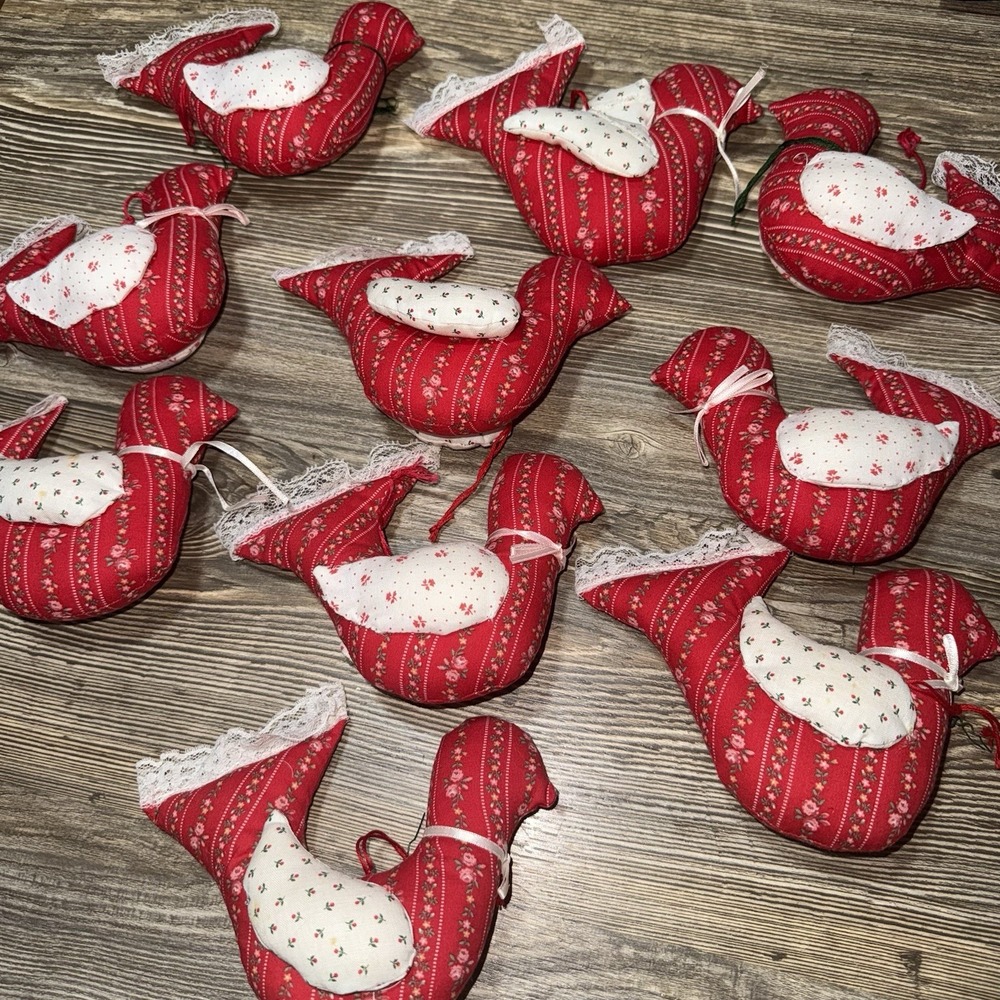 Vintage Handmade Quilted Plush Christmas Ornaments Birds Set Of 10 Cottage SEE
